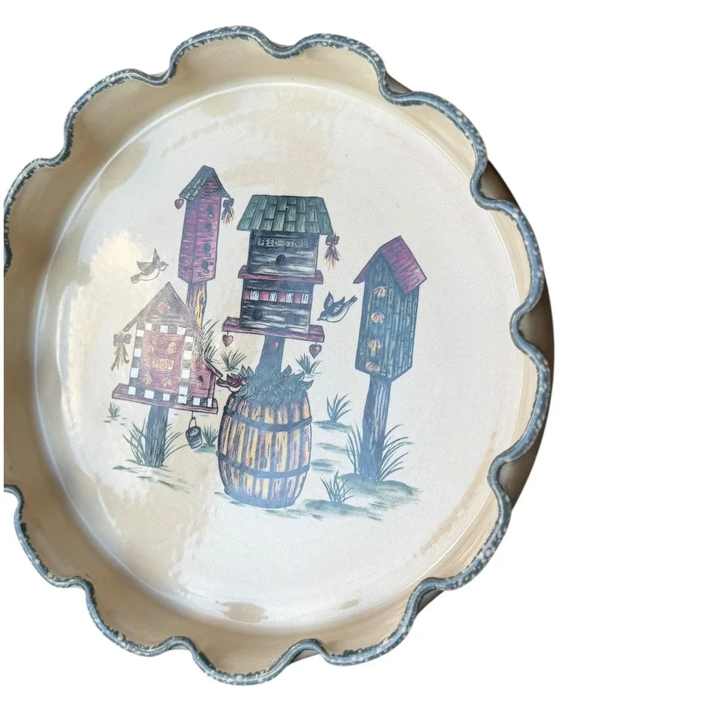 Vintage 2001 Home & Garden Party Birdhouse Stoneware Pie Dish Scalloped Rim USA